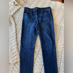 American Eagle High-Rise Jeans